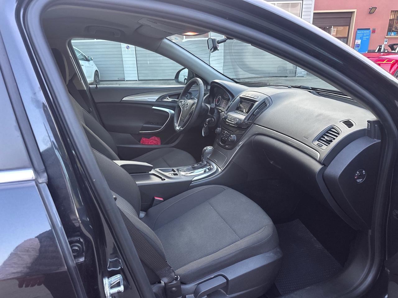 Opel Insignia 1.6 CDTI Start&Stop Sports Tourer Cosmo