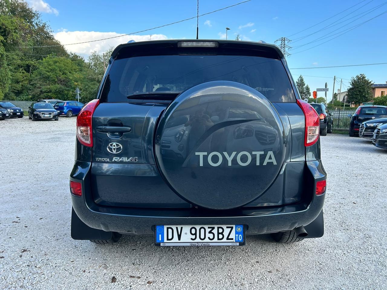 TOYOTA RAV4 2.2 D-CAT UNICO PROP. LUXURY TOP