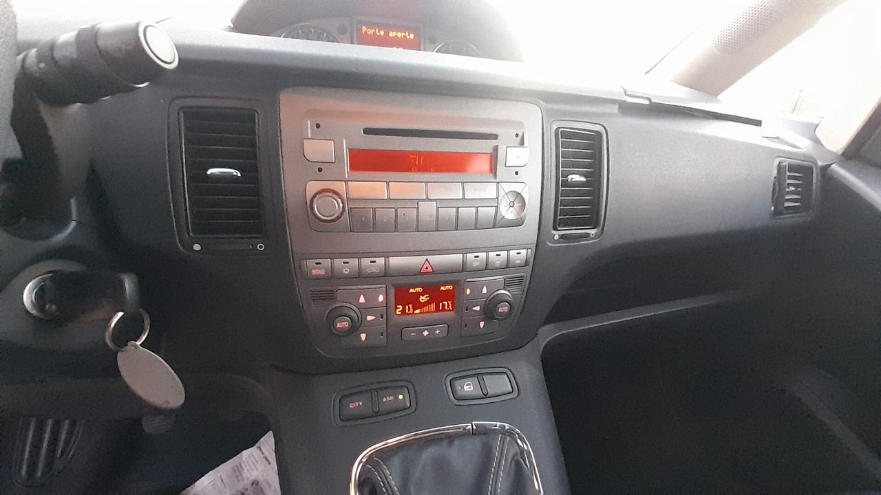 Lancia MUSA 1.3 Multijet 16V Oro