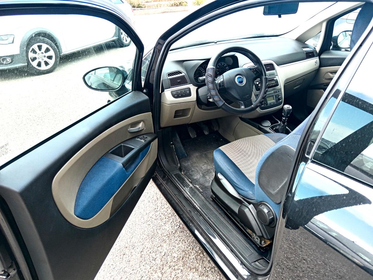 Fiat Grande Punto - NEOPATENTATI