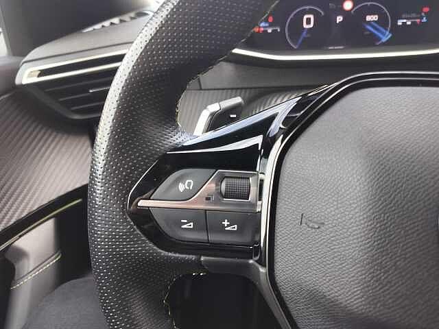 Peugeot 2008 BlueHDi 130 S&S EAT8 GT