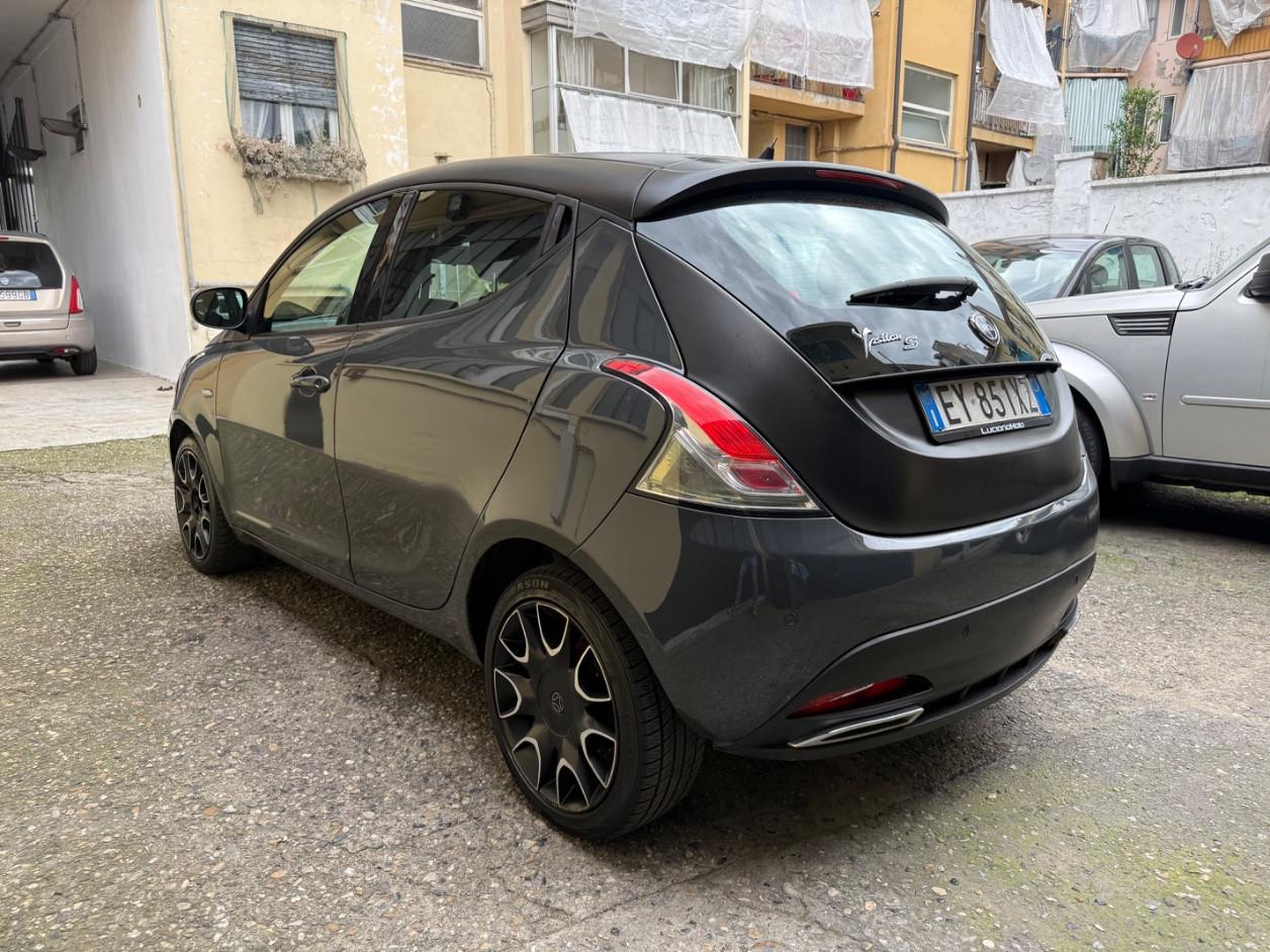 Lancia Ypsilon 5 Porte Ypsilon 1.2 8v GPL S MomoDesign 69cv E6