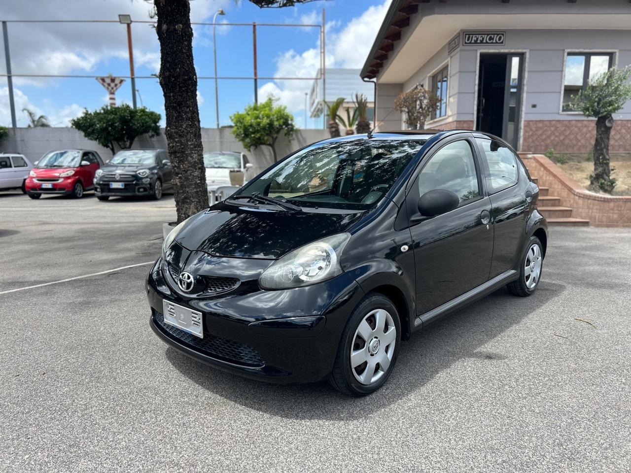 Toyota Aygo 1.0 5 porte Now