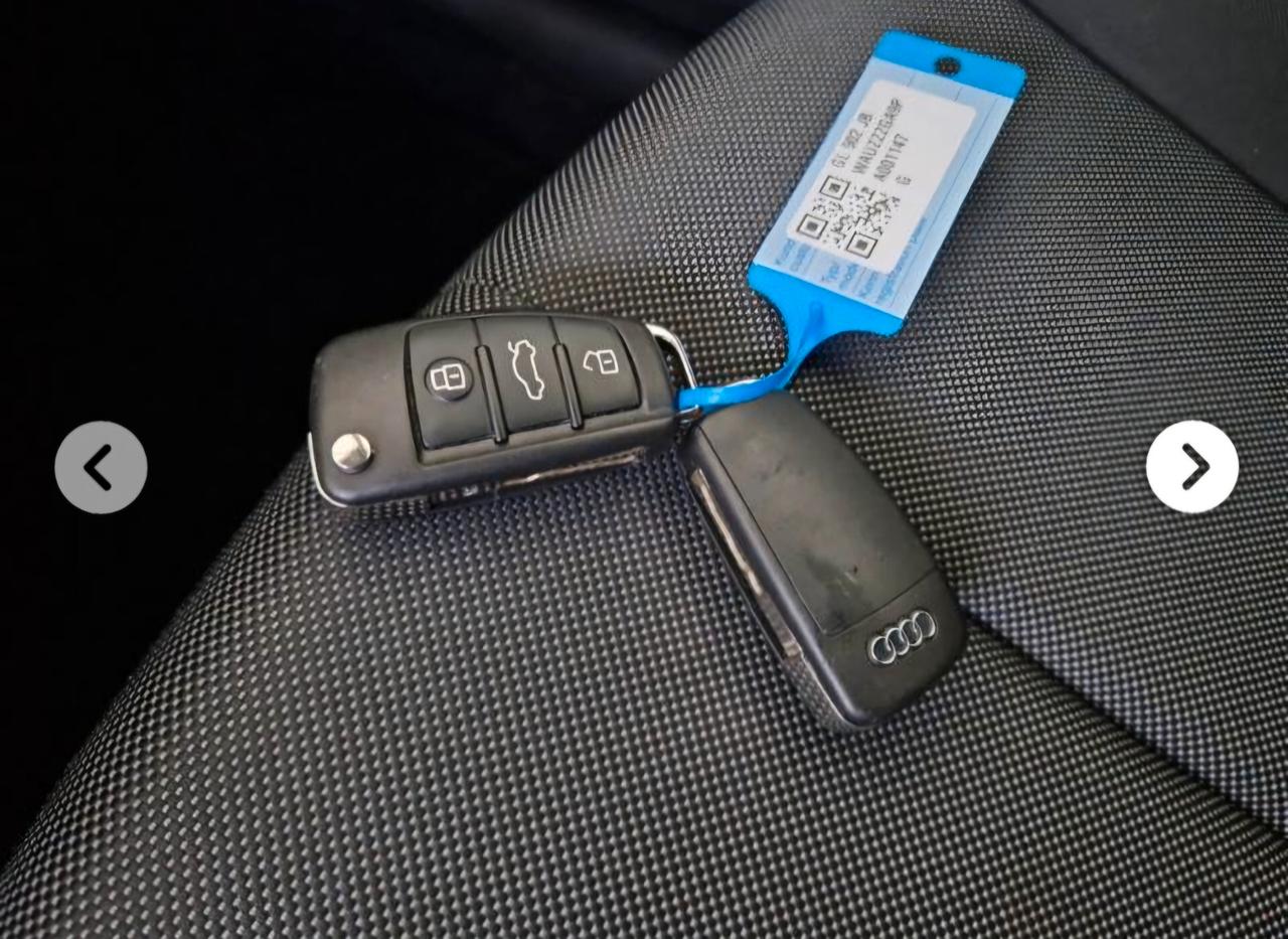 Audi Q2 30 TFSI Business