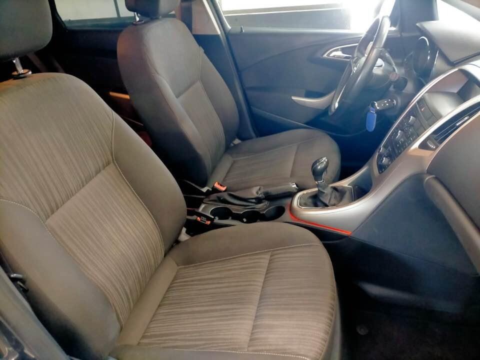 OPEL ASTRA 1.6 Cosmo