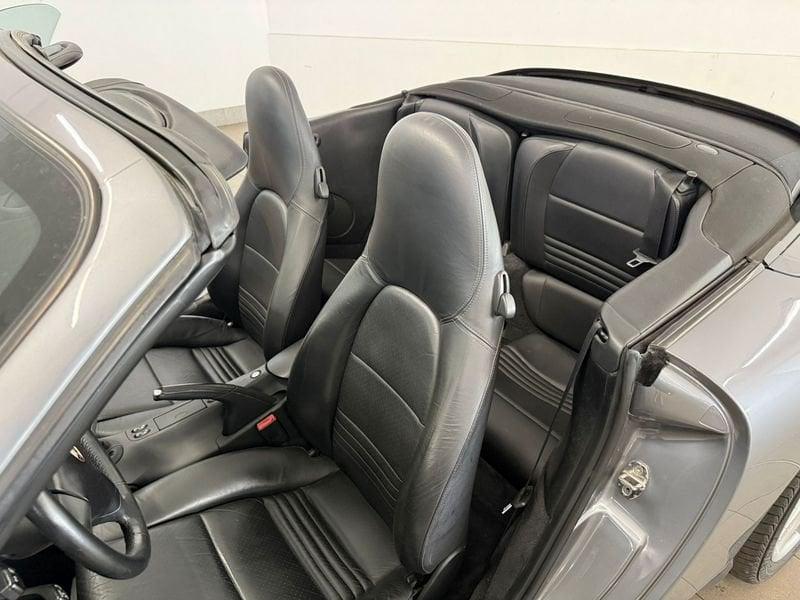 Porsche 911 911 Cabrio 3.6 Carrera 4 320cv