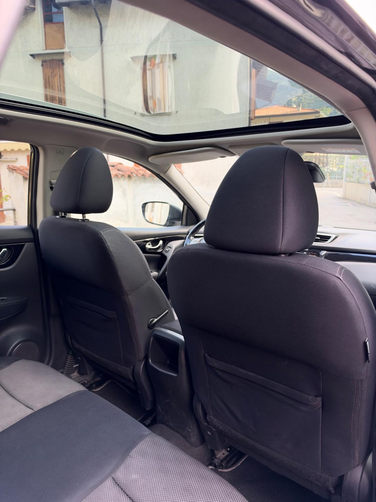 Nissan Qashqai 1.5 dCi Tekna