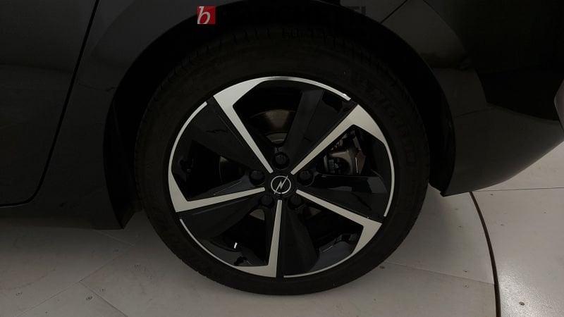 Opel Astra New 5P Business Elegance 1.6 Hybrid 180cv AT8 S&
