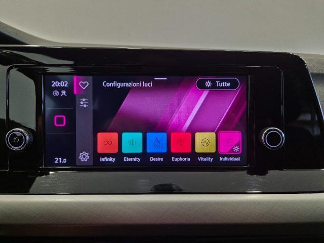 VOLKSWAGEN Golf 1.0 eTSI EVO DSG Life - NEOP. - ACC/Lim - Carplay
