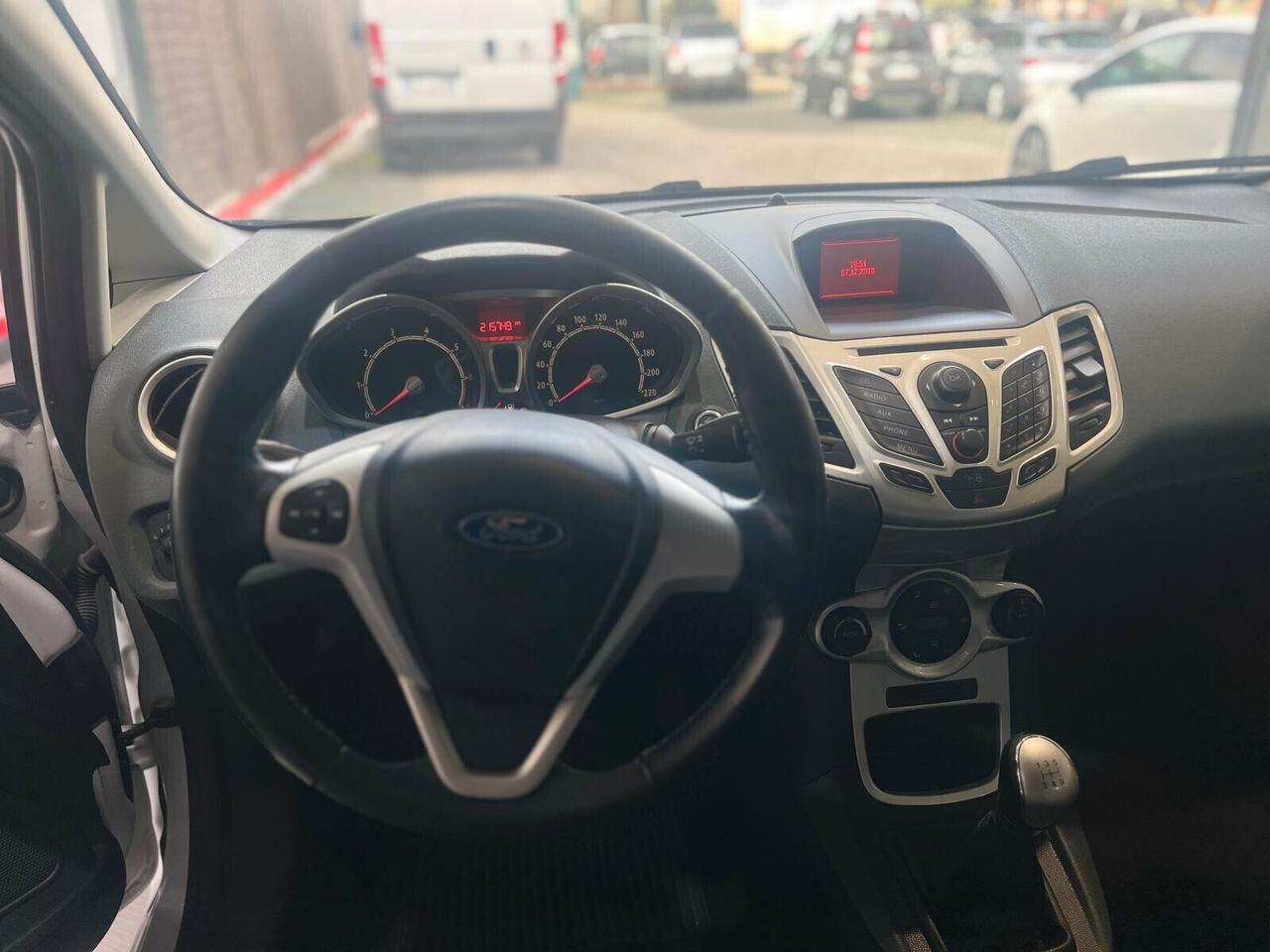 FORD FIESTA 1.2 60CV TITANIUM *UNICOPRO* *2012*