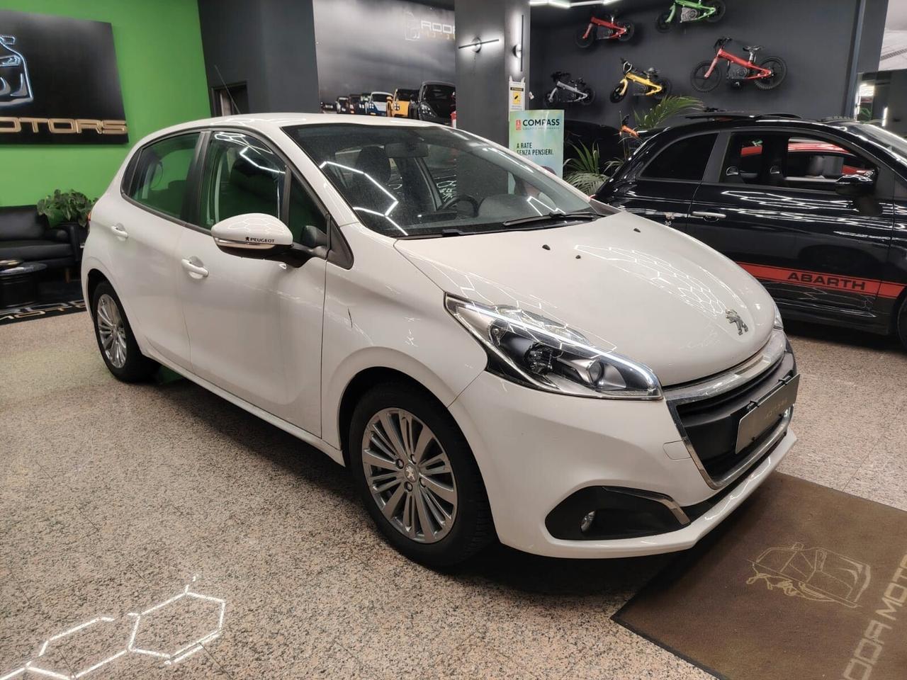 Peugeot 208 PureTech 82 5p. GPL