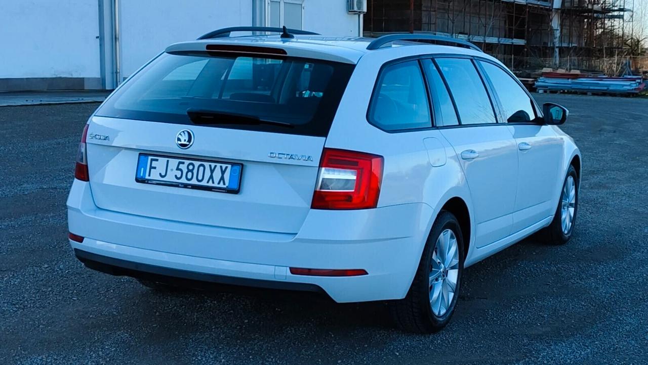 SKODA OCTAVIA 1.0 BENZINA,ANNO 2017