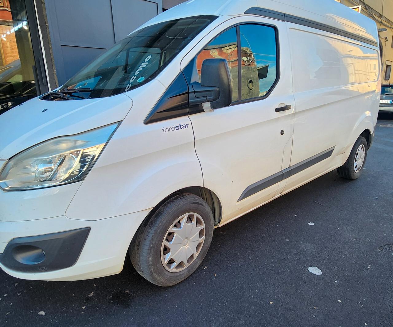 ford transit custom