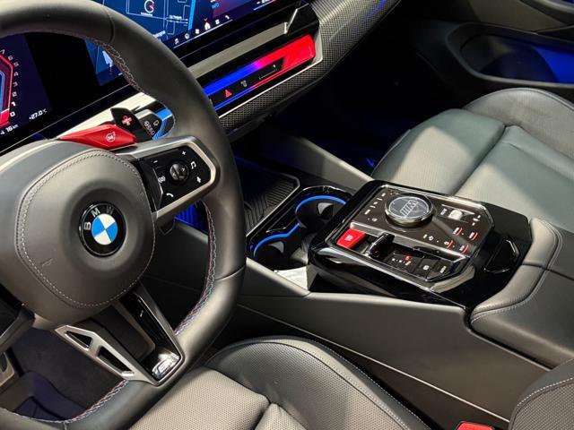 BMW M5 Touring * FULL OPTIONAL / IVA ESPOSTA*