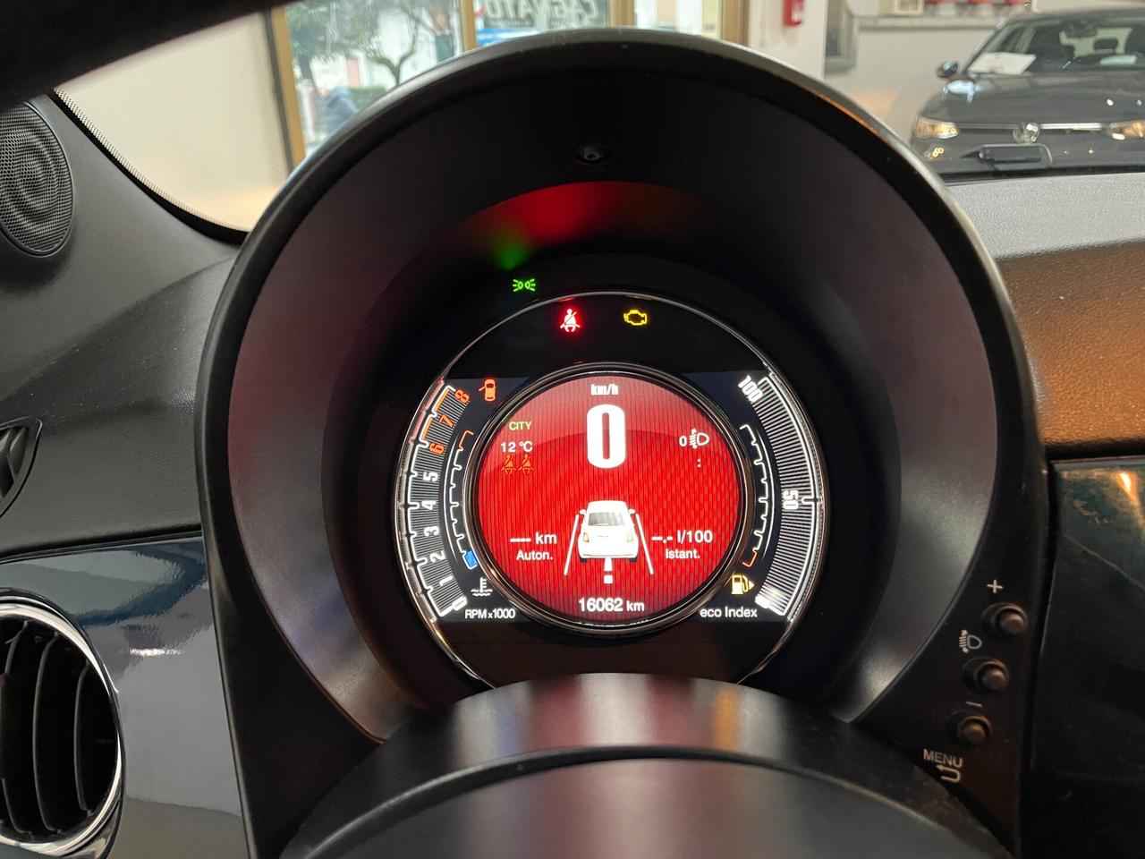 Fiat 500 1.0 Hybrid Dolcevita 2024 Sensori Climautomatico