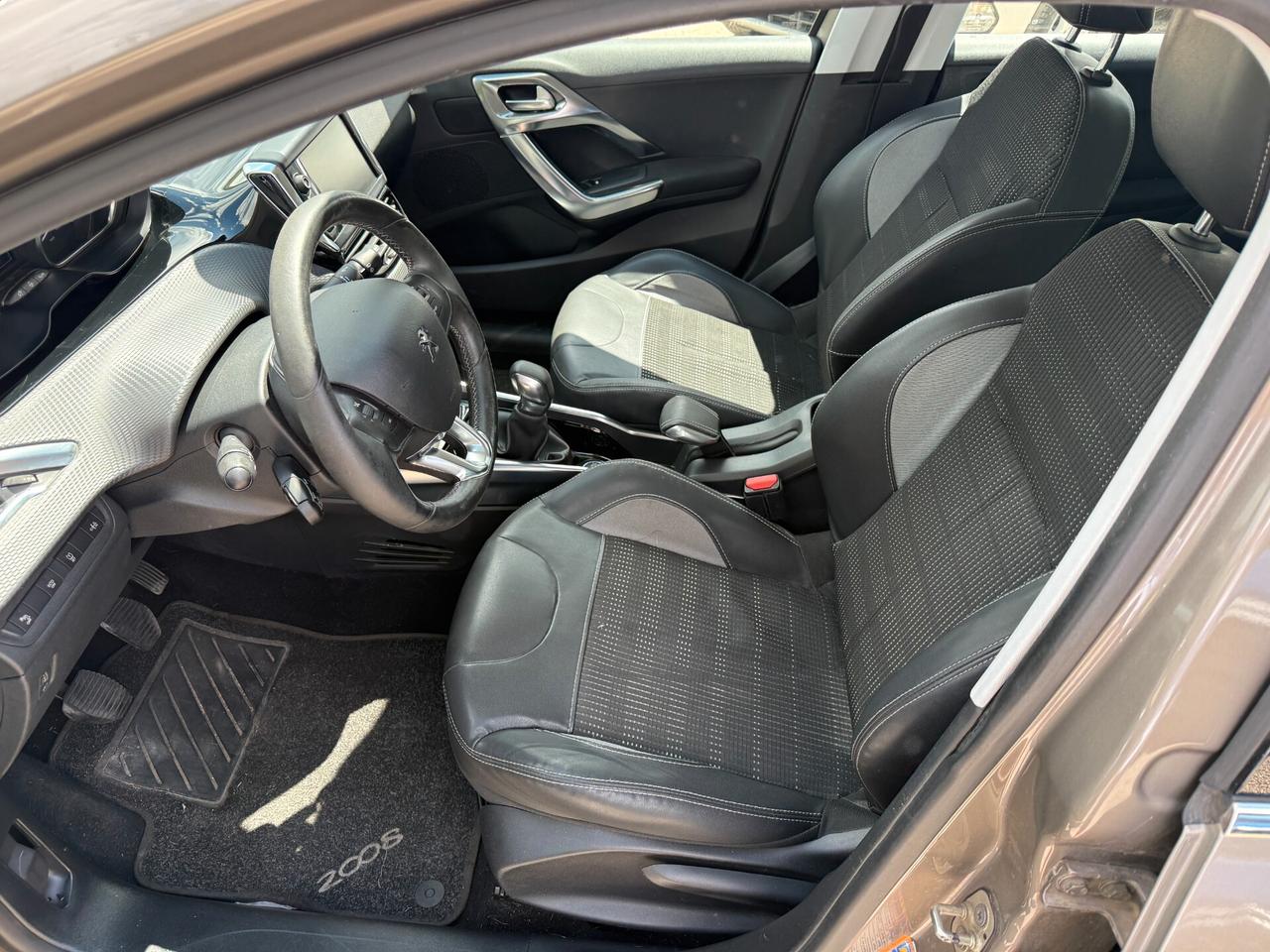 Peugeot 2008 1.6 Hdi 120cv Allure KM 105.000