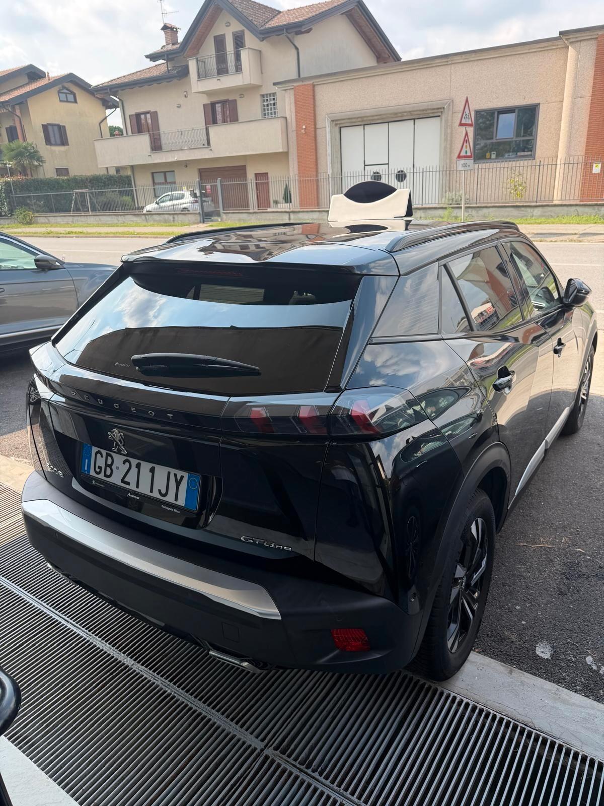Peugeot 2008 PureTech 130 S&S EAT8 GT Line