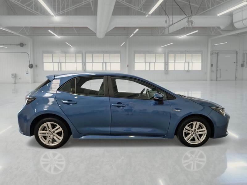 Toyota Corolla 1.8h Active cvt