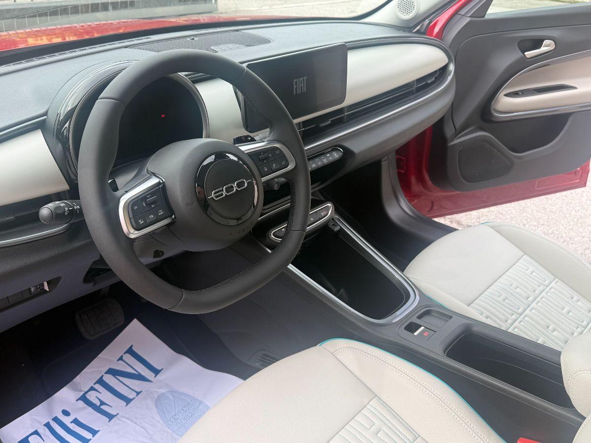 FIAT - 600 - Hybrid DCT MHEV La Prima