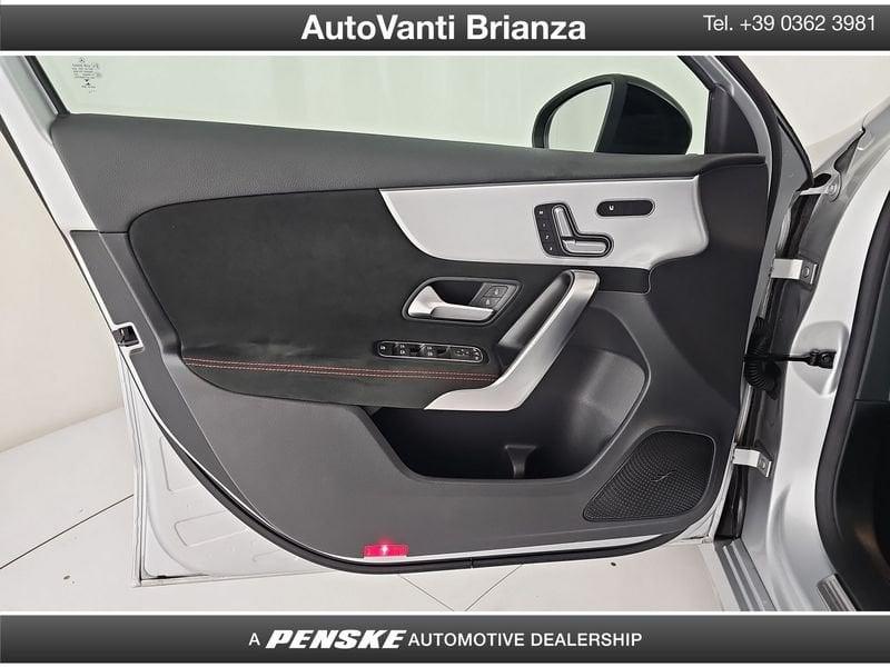 Mercedes-Benz Classe A A 200 d Automatic Premium