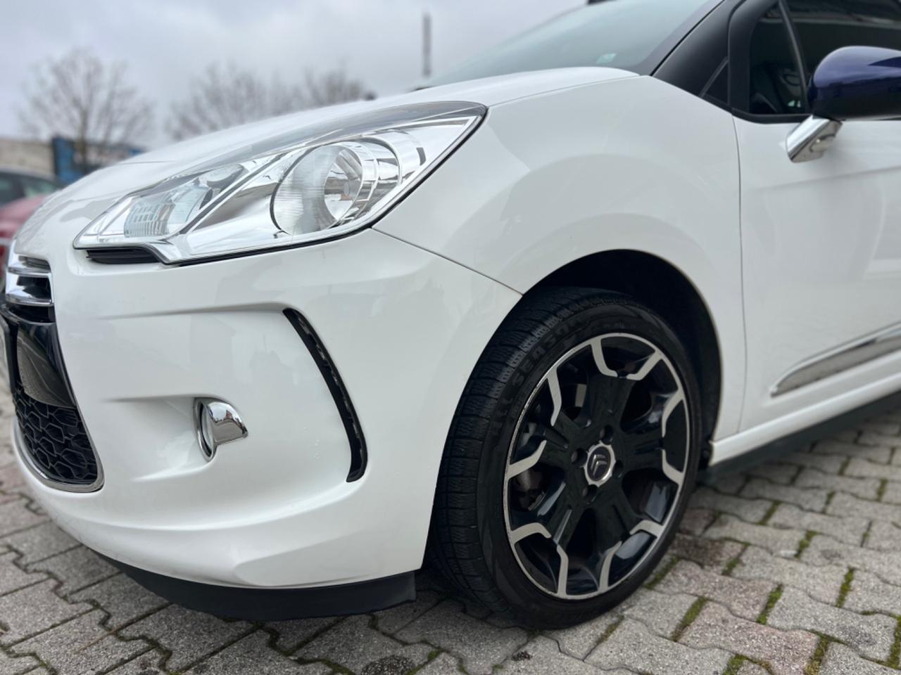 Ds DS3 3 1.2 VTi 82 So Chic Cabrio ok Neopatentati