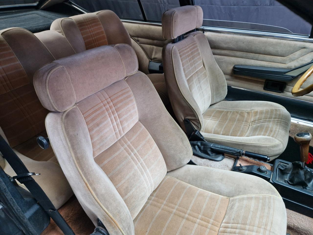 Alfa Romeo Alfetta GTV 6 2.5i ARIA CONDIZ. certif. ASI C.R.S.