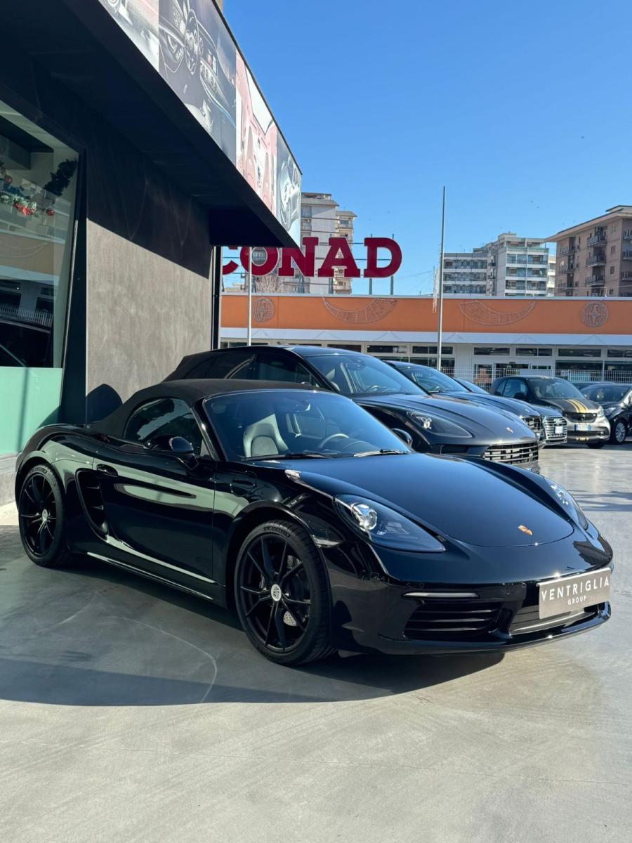 PORSCHE - 718 boxster - 11900 KM!!!