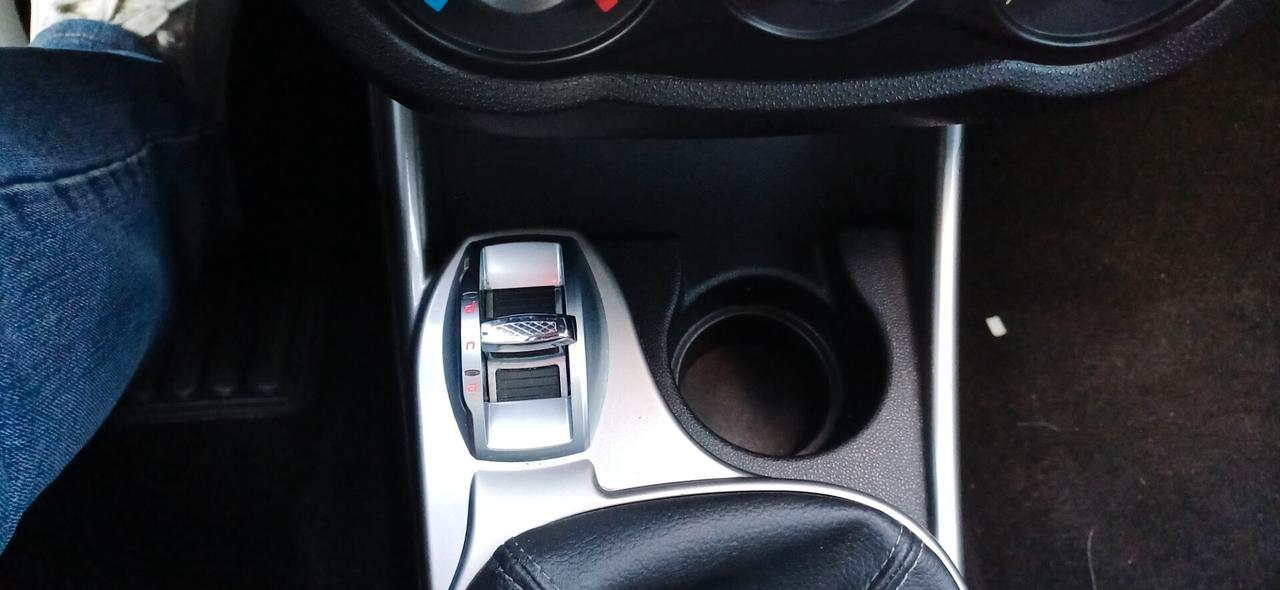 Alfa Romeo MiTo 1.4 105 CV M.air S&S Distinctive Sport Pack