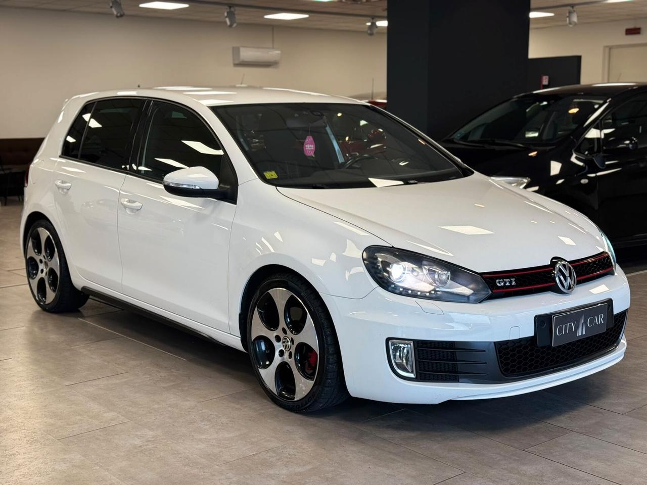 Volkswagen Golf GTI 2.0 TSI 211CV 5p. CAMBIO MANUALE!!!!