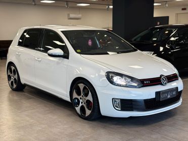 Volkswagen Golf GTI 2.0 TSI 211CV 5p. CAMBIO MANUALE!!!!
