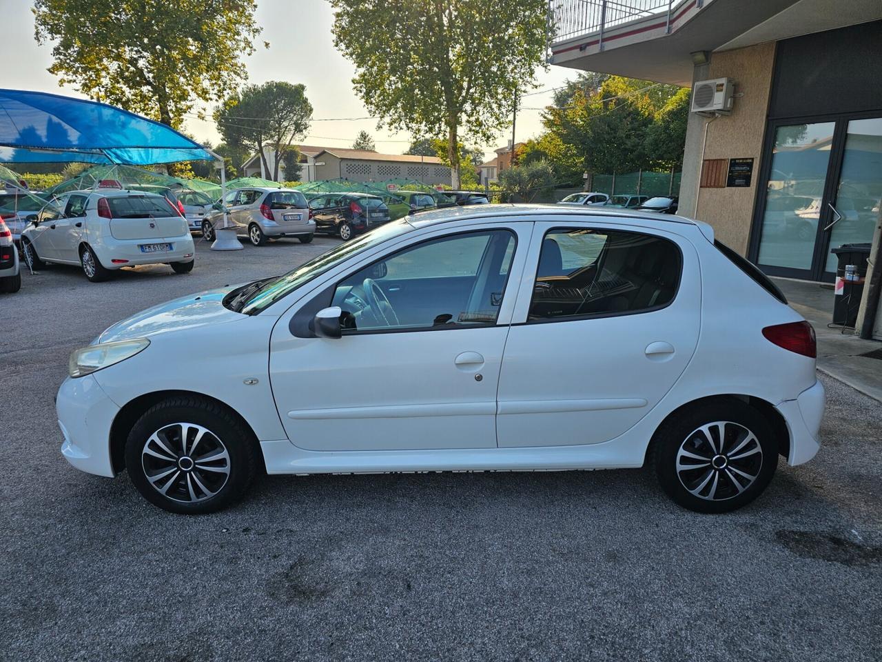 Peugeot 206+ GPL - Neopatentati