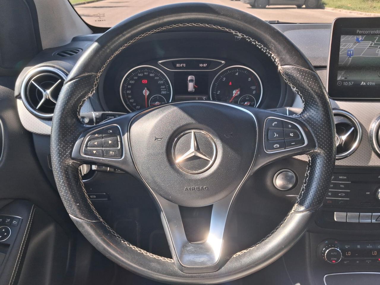 Mercedes-benz B 200 d Automatic 4Matic Premium