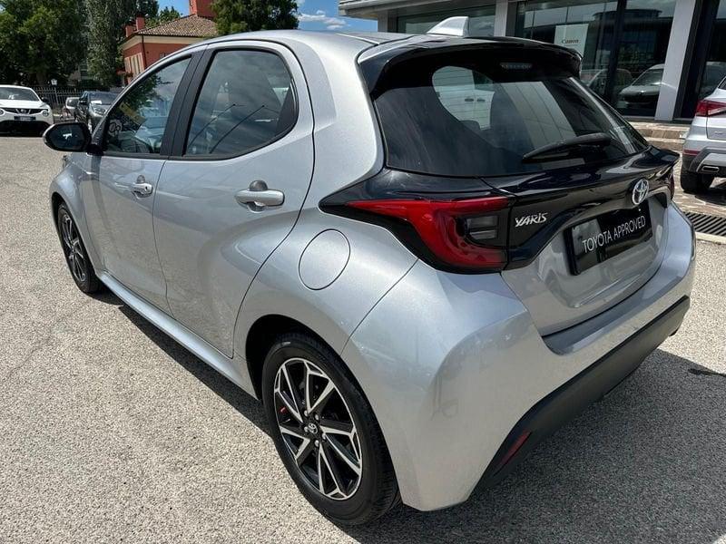 Toyota Yaris Hybrid Trend MY22