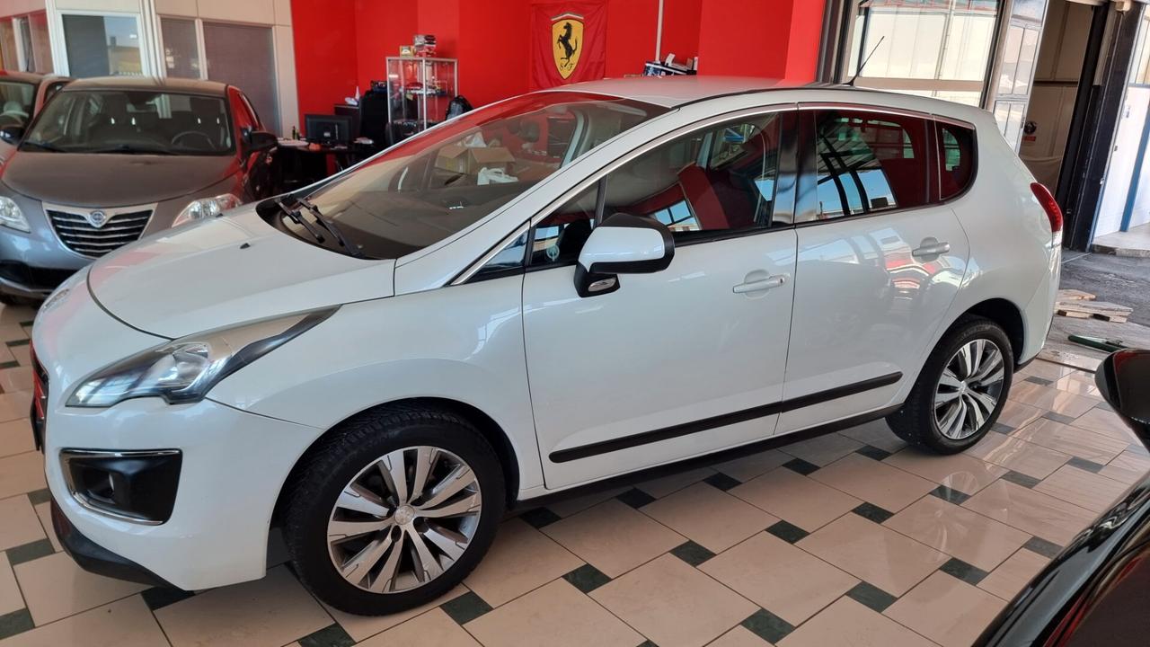 Peugeot 3008 1.6 HDi 115CV Business