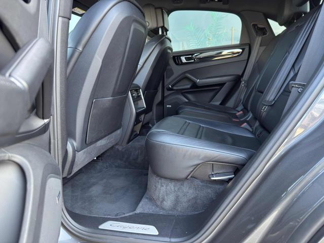 PORSCHE Cayenne Coupé 3.0 V6 Hybrid EDITION BLACK