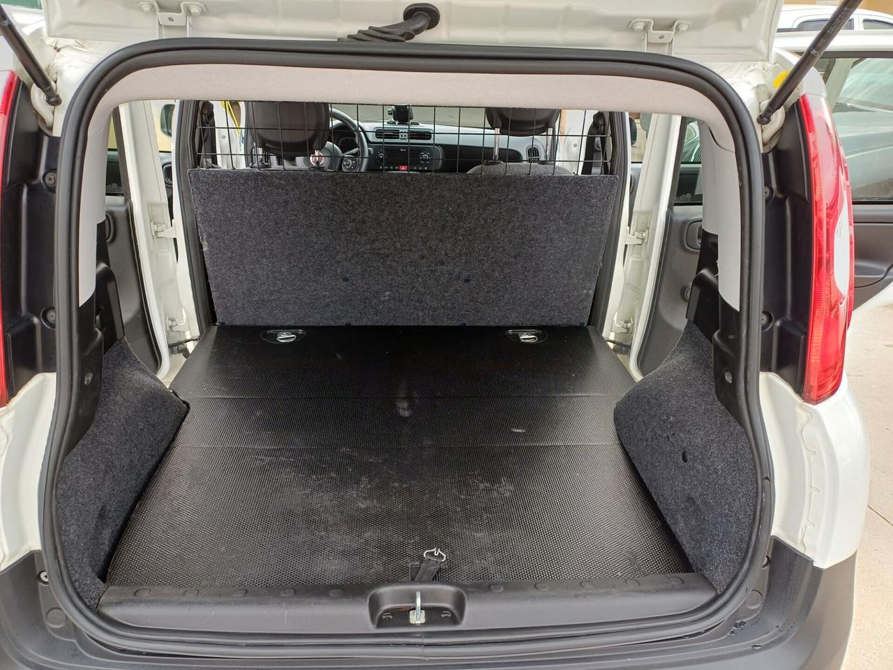 Fiat Panda 1.0 Hybrid Pop Van 2 posti