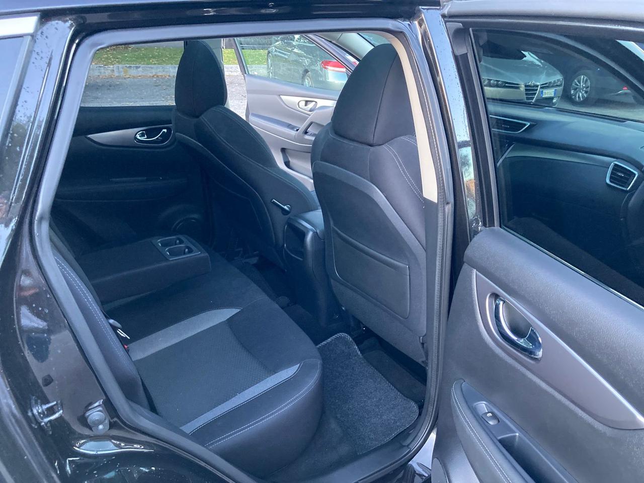 Nissan Qashqai 1.5 dCi N-Conn #6924