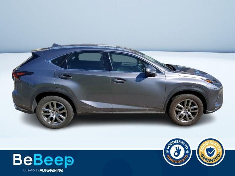 Lexus NX 300H 2.5 PREMIUM 4WD CVT