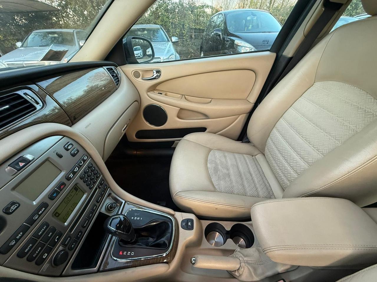 Jaguar X-Type 2.2D cat aut. Luxury cDPF