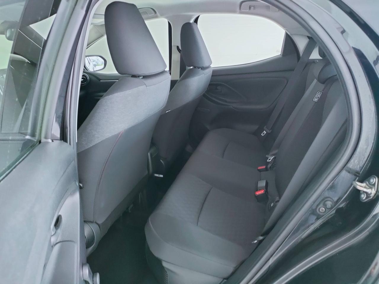 TOYOTA Yaris IV 2020 - Yaris 1.5h Active