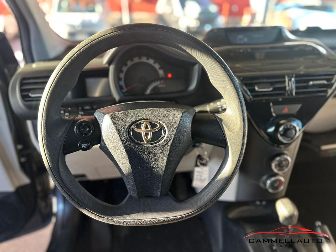 Toyota iQ 1.0 Active Sol 68cv AUTOMATICA