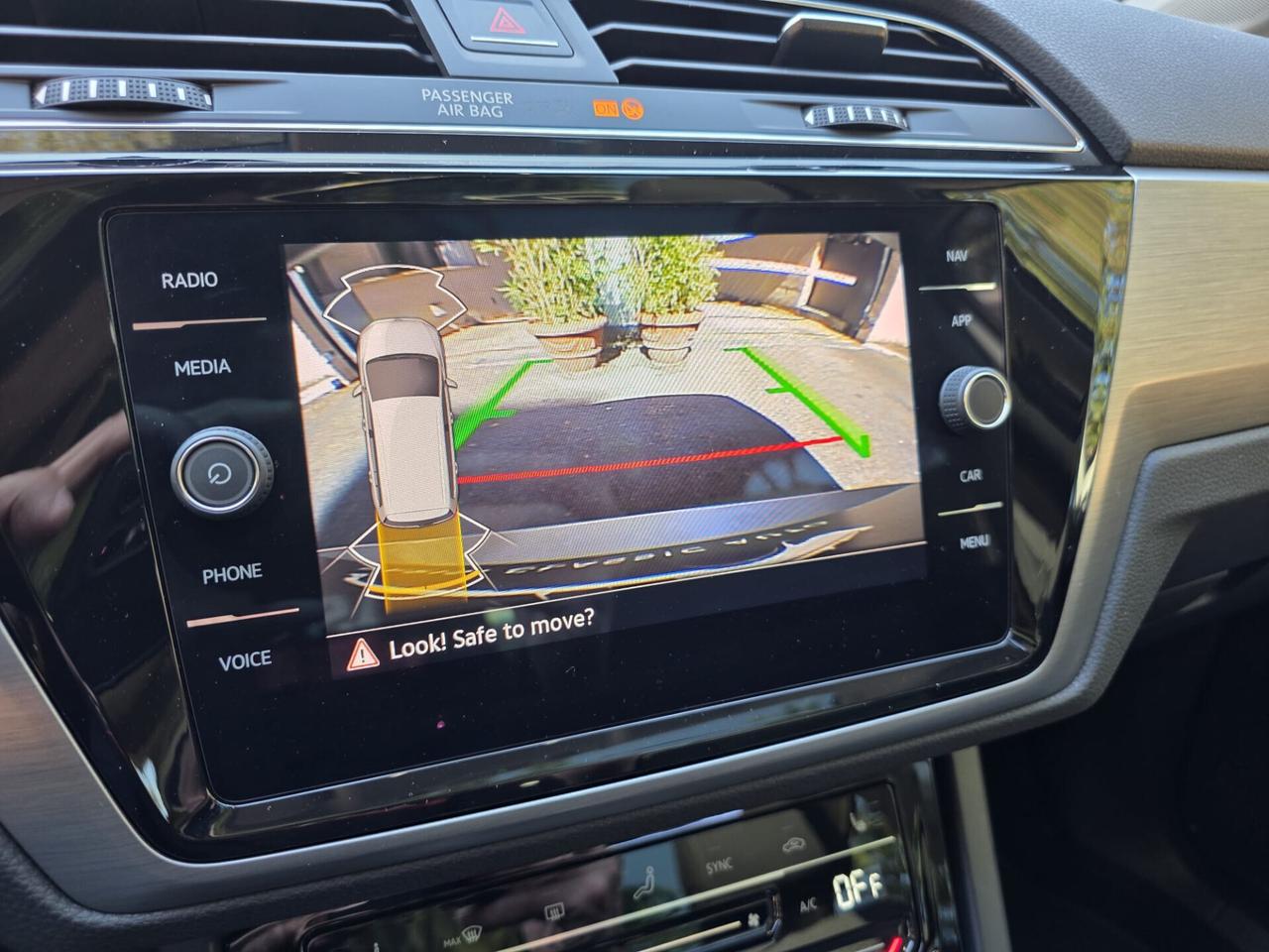 Volkswagen Touran 1.5 TSI ACT DSG 7 POSTI Executive BlueMotion Technology