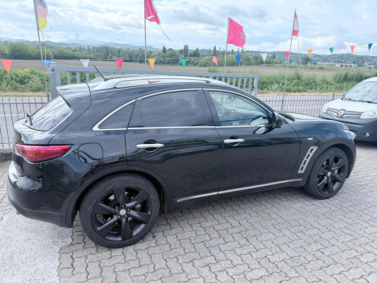 Infiniti FX FX30d S 3.0 DIESEL 4X4