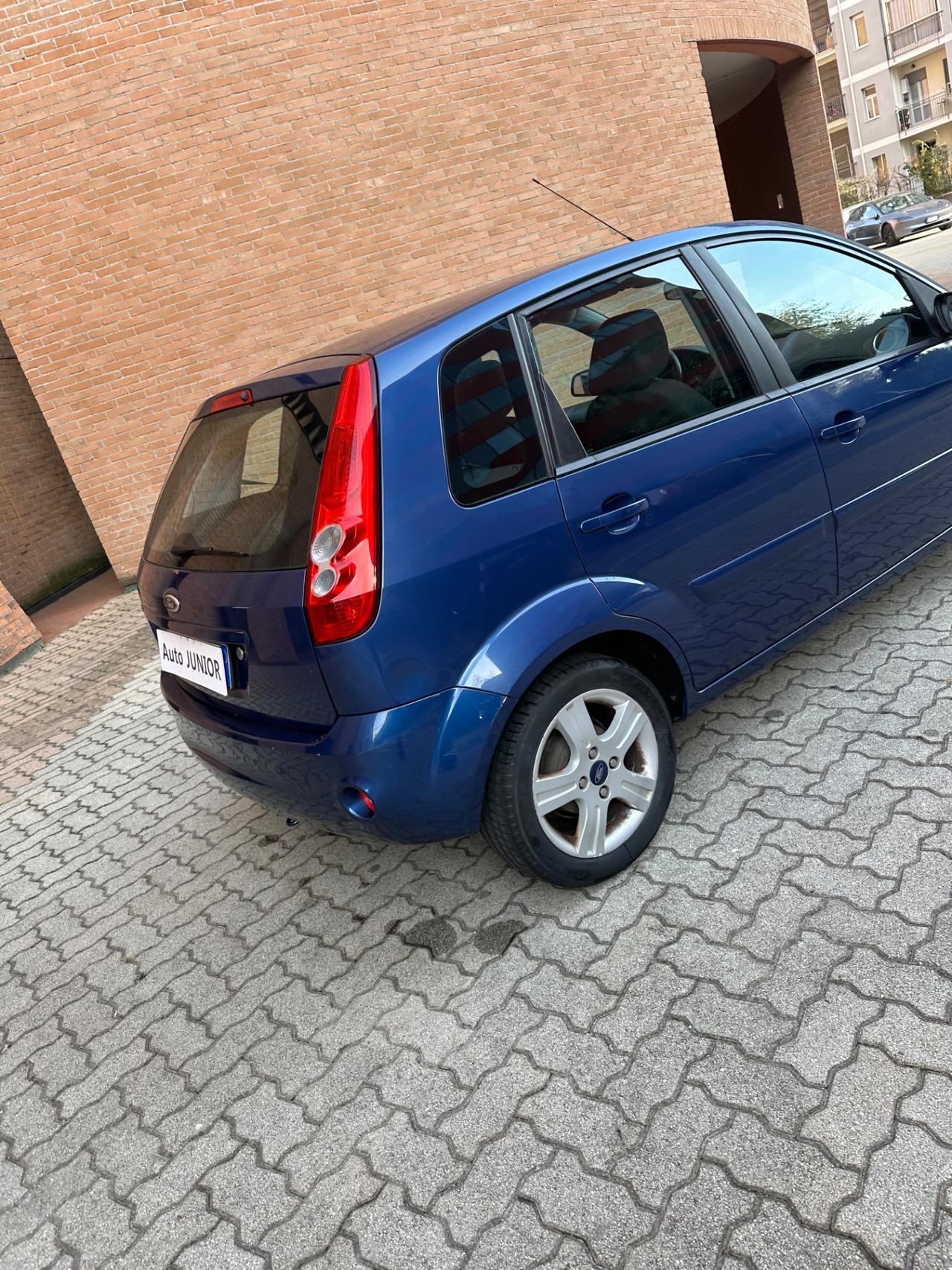 Ford Fiesta 1.2 16V 5p. Ghia