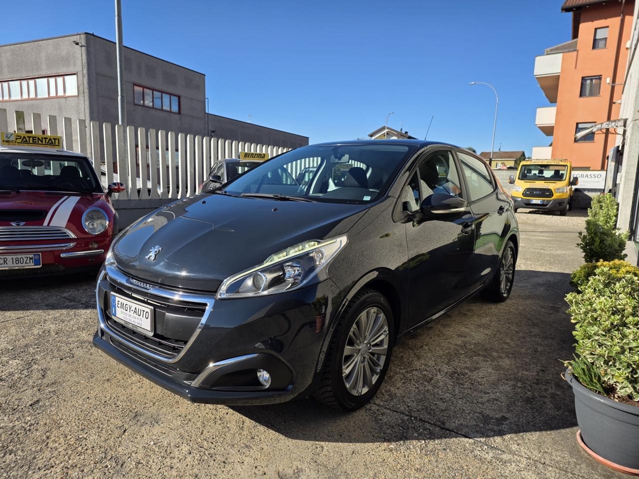 Peugeot 208 PureTech 68 5 p. Neopatentati