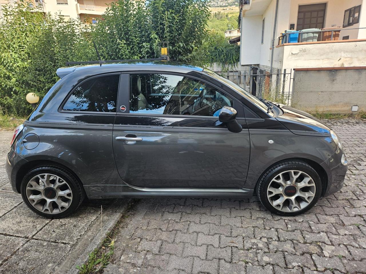 Fiat 500 1.2 69 CV GQ (GENTLEMEN’S QUARTERLY)
