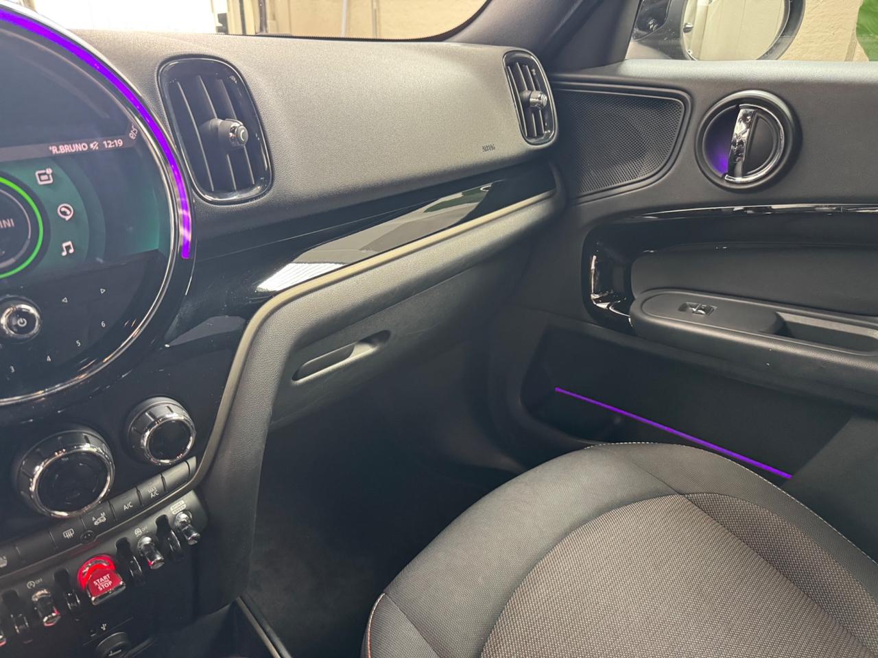 Mini Cooper D Countryman 2.0 MY 2021