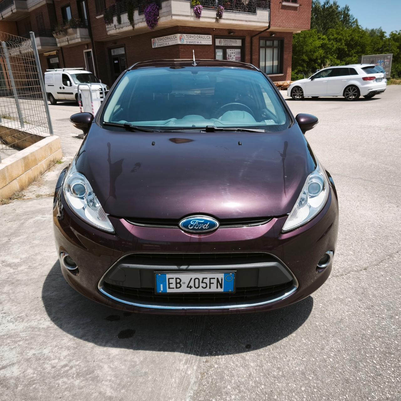 Ford Fiesta 1.4 TDCi 70CV 5 porte Titanium