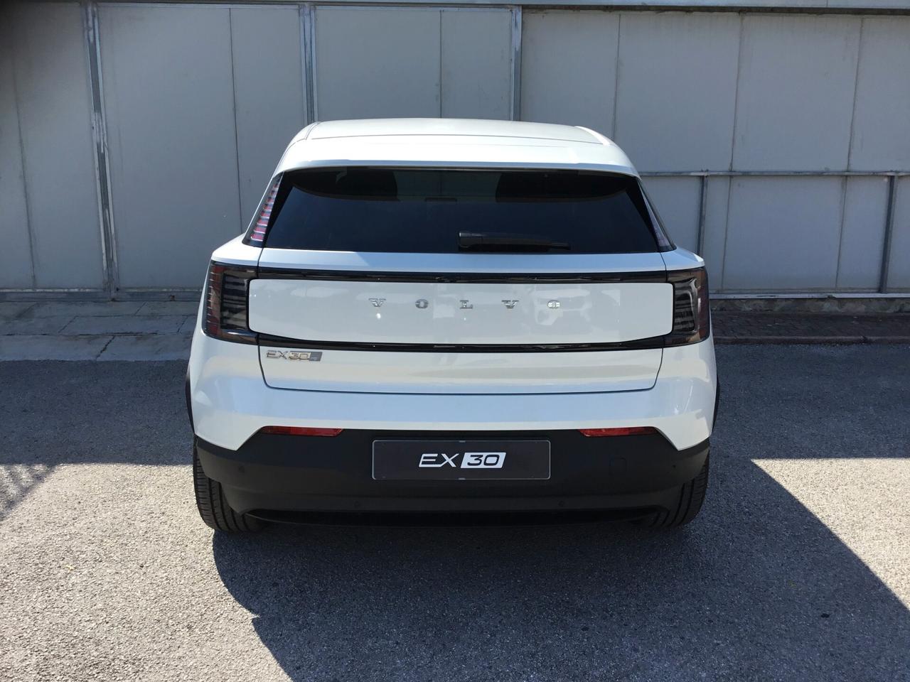 Volvo EX30 P5 Single Motor Plus *SENZA OBBLIGO DI FINANZIAMENTO*