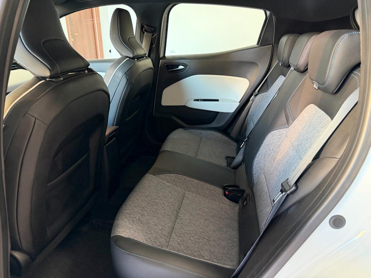 Renault Clio 5a Serie 1.6 E-TECH Hybrid Limitata